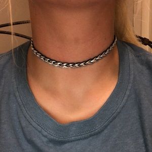 Choker